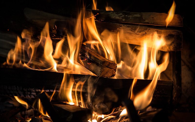Lagerfeuer.jpg