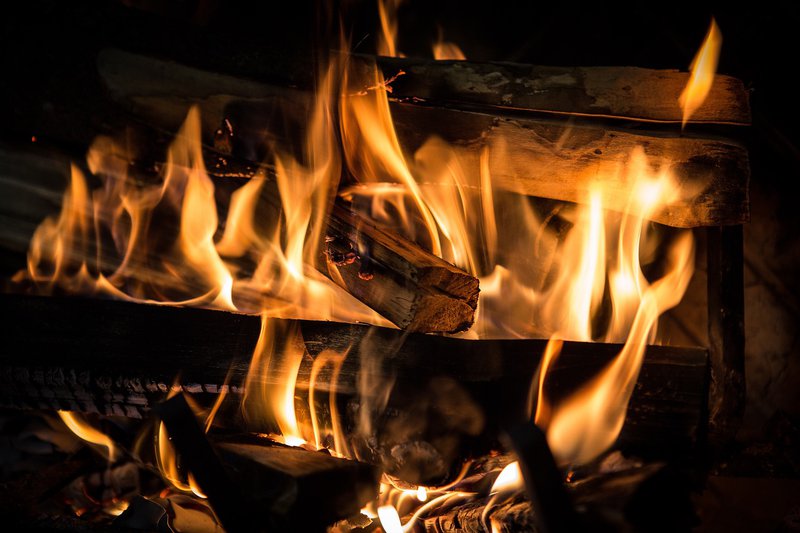 Lagerfeuer.jpg
